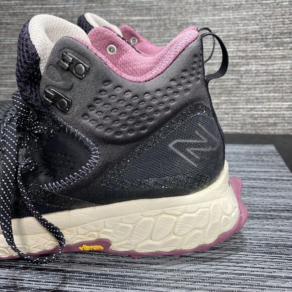 New Balance Black and Pink Athletic Shoes - Picture 2 of 16